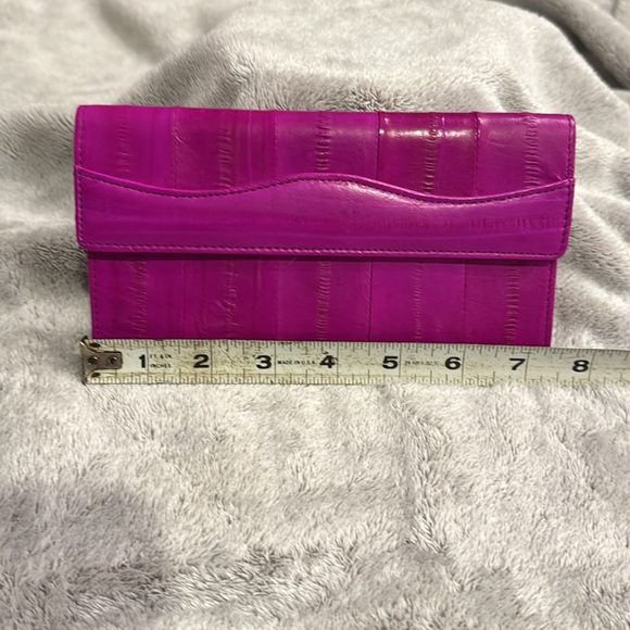 Eel skin wallet - Picture 4 of 5